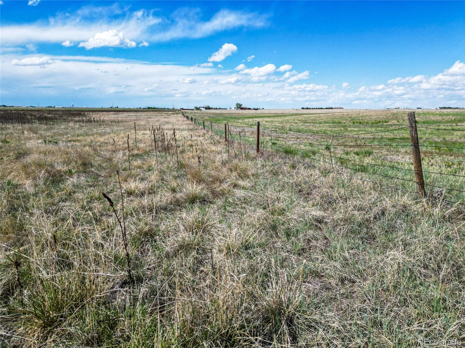 638 South Manila Road Bennett, CO 80102 - Photo 10 of 21 Gallery Image 10
