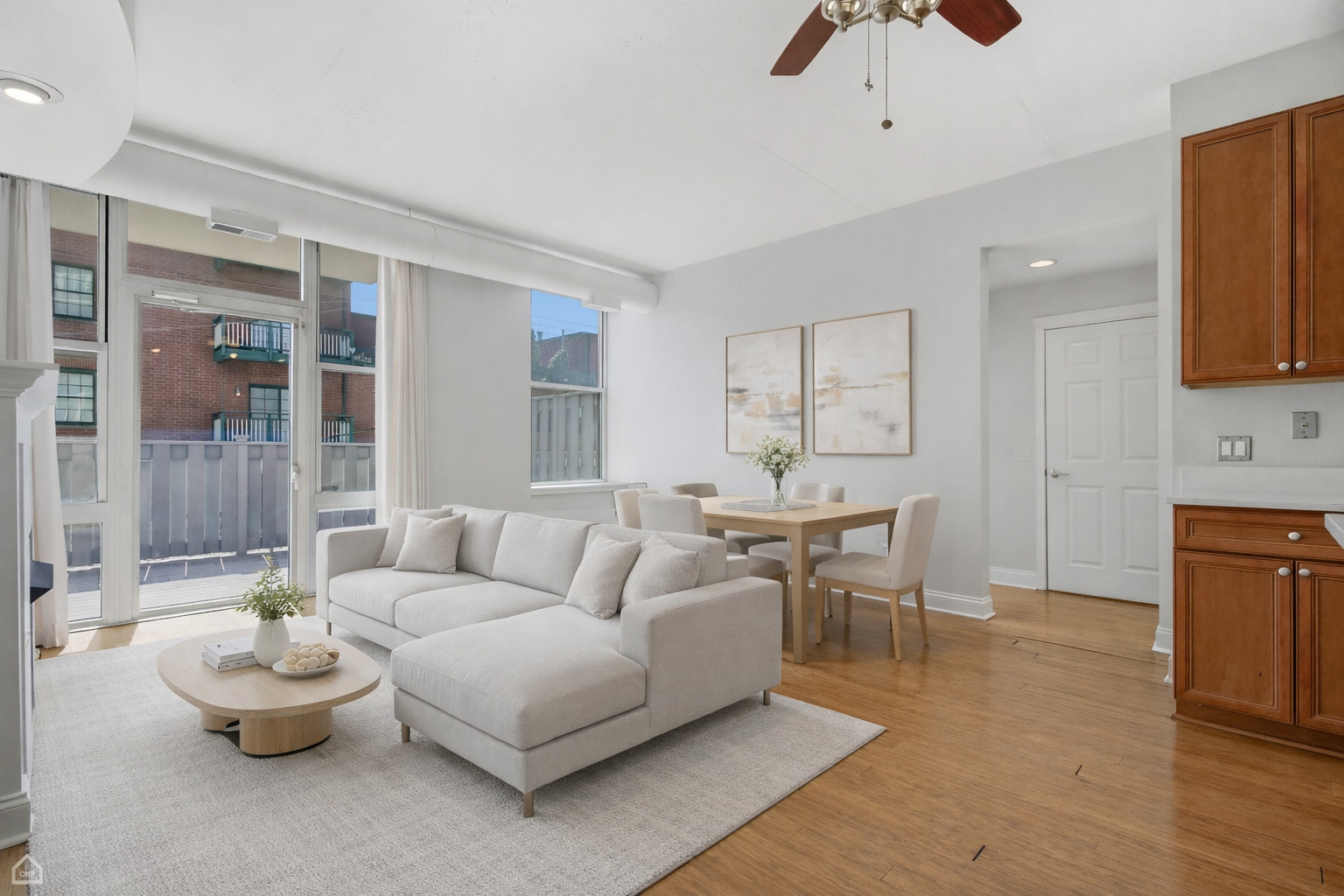 1001 West Madison Street, Unit 204 Chicago, IL 60607 - Photo 3 of 41