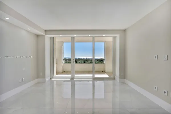 $3,495,000 | 3400 Southwest 27th Avenue, Unit 602, Miami, FL 33133
