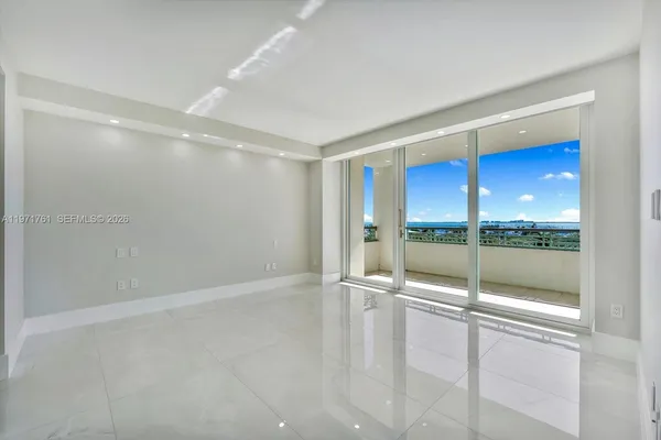 $3,495,000 | 3400 Southwest 27th Avenue, Unit 602, Miami, FL 33133