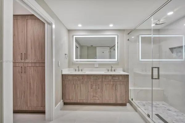 $3,495,000 | 3400 Southwest 27th Avenue, Unit 602, Miami, FL 33133