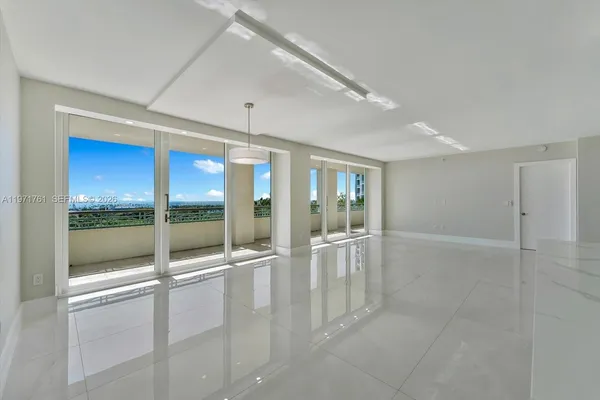 $3,495,000 | 3400 Southwest 27th Avenue, Unit 602, Miami, FL 33133