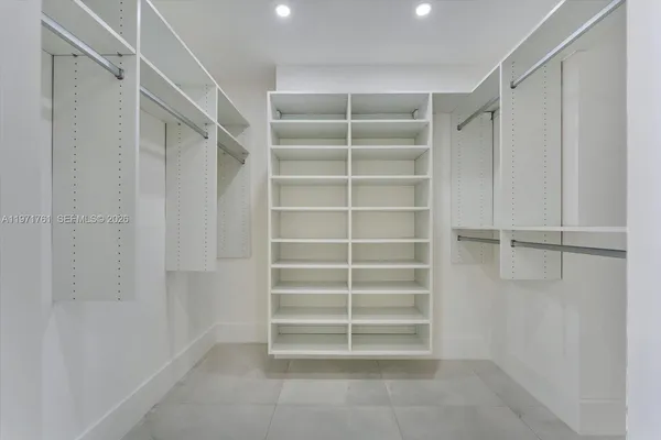 $3,495,000 | 3400 Southwest 27th Avenue, Unit 602, Miami, FL 33133