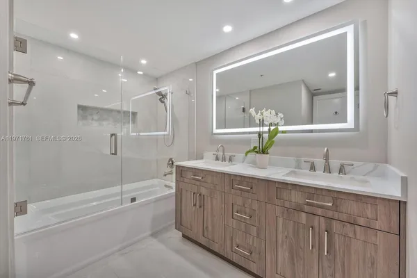 $3,495,000 | 3400 Southwest 27th Avenue, Unit 602, Miami, FL 33133