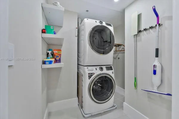 $3,495,000 | 3400 Southwest 27th Avenue, Unit 602, Miami, FL 33133