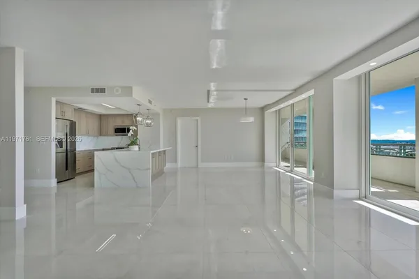 $3,495,000 | 3400 Southwest 27th Avenue, Unit 602, Miami, FL 33133