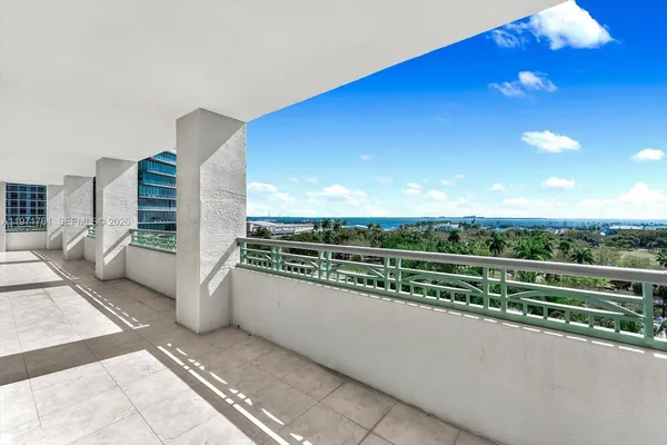 $3,495,000 | 3400 Southwest 27th Avenue, Unit 602, Miami, FL 33133