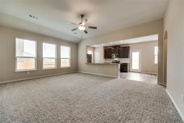 $1,875 | 291 Wandering Stream Way, Princeton, TX 75407