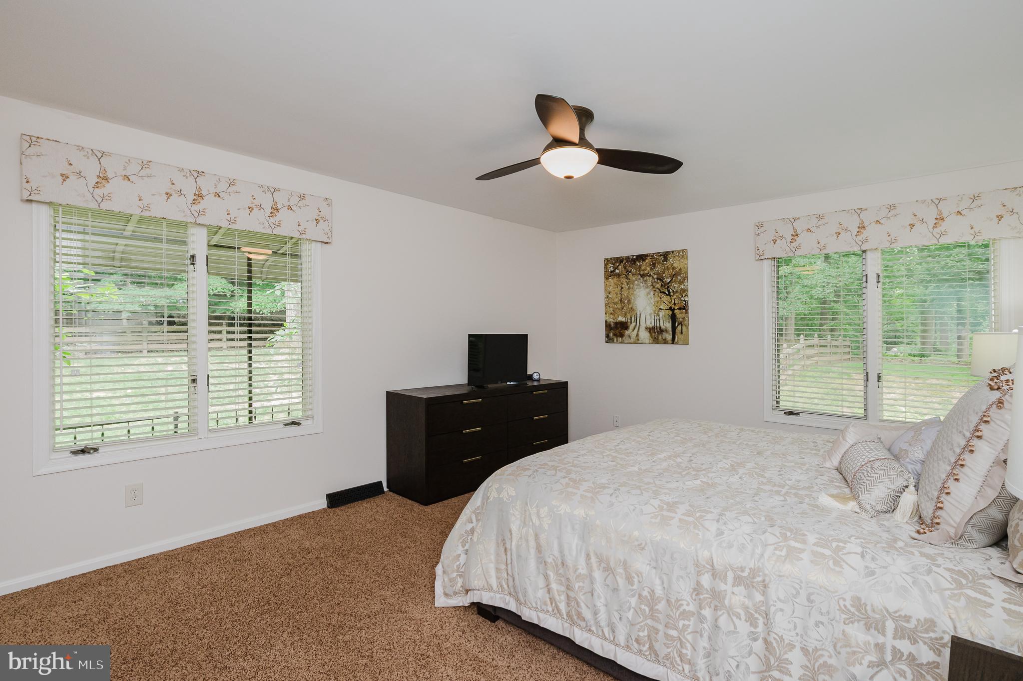 1421 Autumn Leaf Road Towson, MD 21286 - Photo 20 of 75 Primary Bedroom Suite