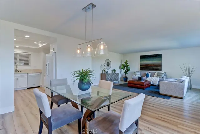 $425,000 | 5369 Algarrobo, Unit 2D, Laguna Woods, CA 92637