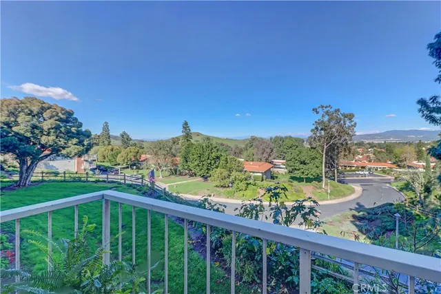 $425,000 | 5369 Algarrobo, Unit 2D, Laguna Woods, CA 92637