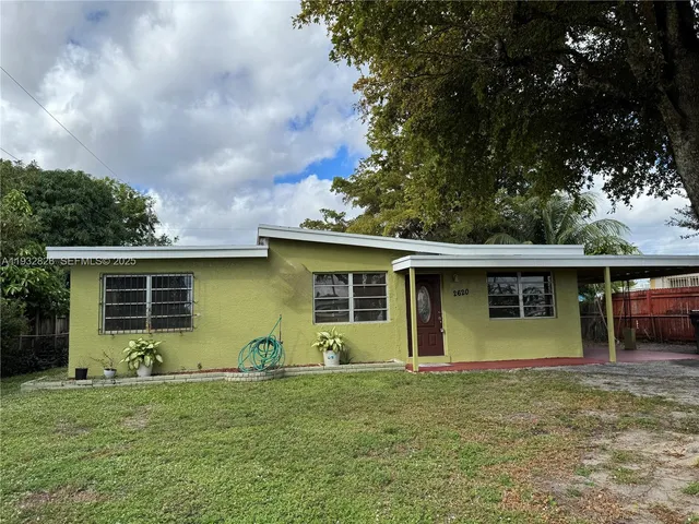$3,300 | 2620 Southwest 53rd Avenue, West Park, FL 33023