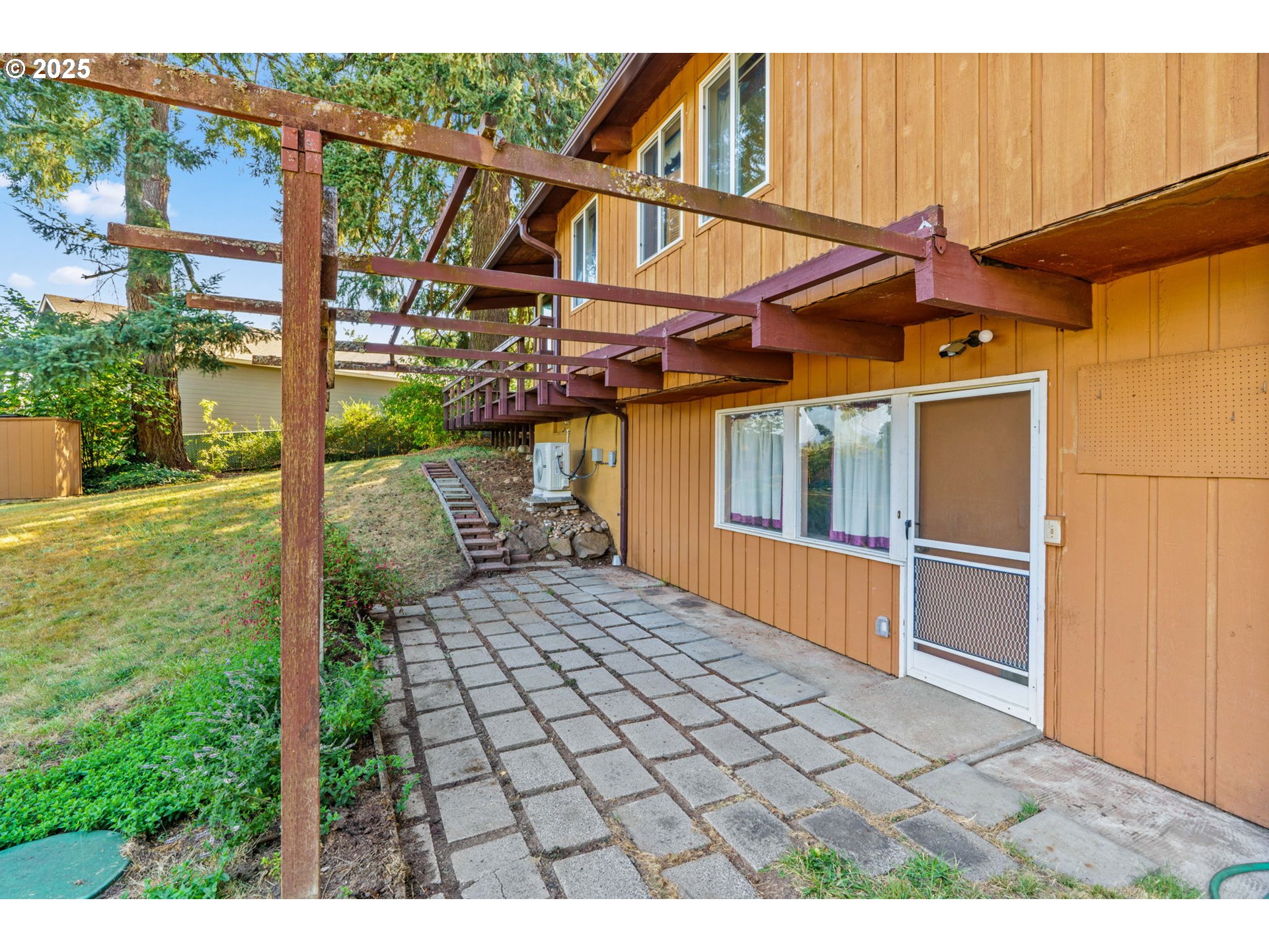 883 South 57th Street Springfield, OR 97478 - Photo 43 of 48