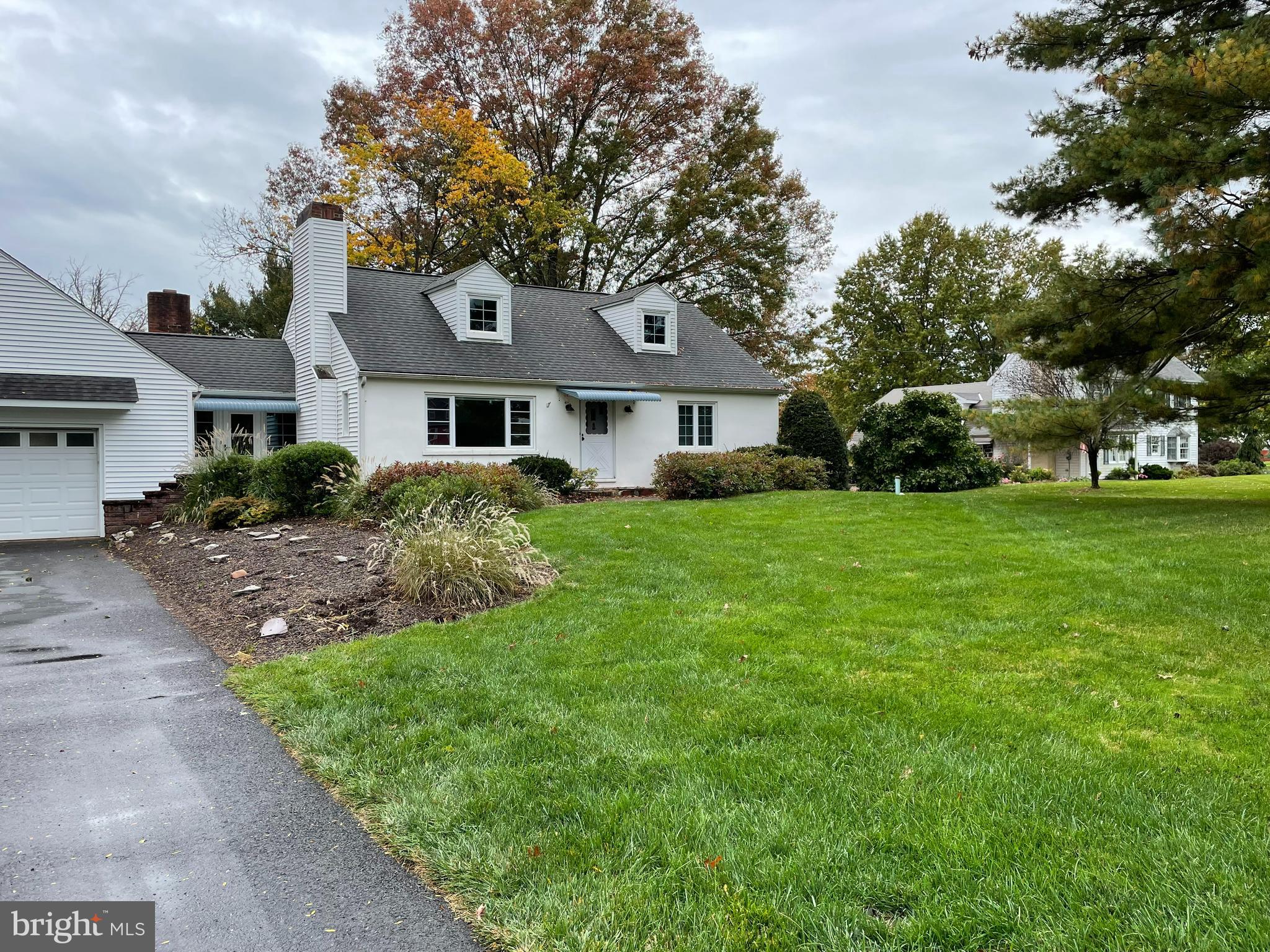 724 Godshall Road Telford, PA 18969 - Photo 1 of 22 724 Godshall Road