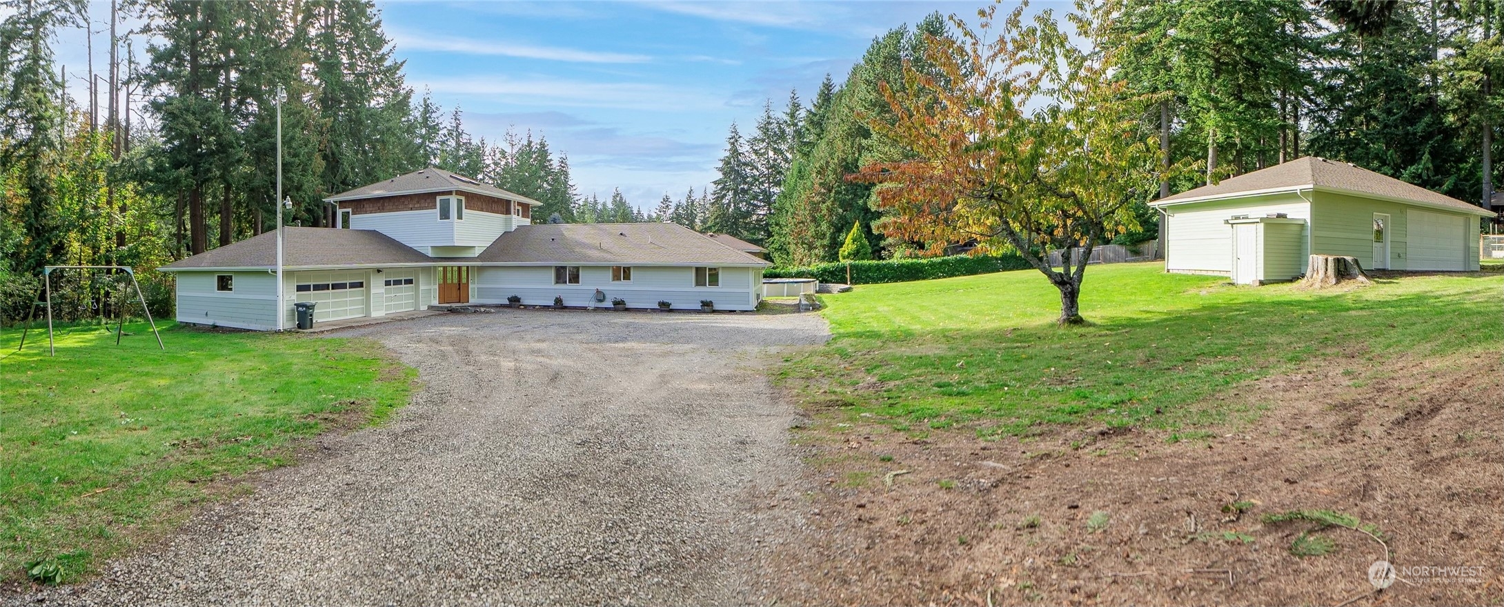 1813 Yew Street Road Bellingham, WA 98229 - Photo 1 of 32 Gallery Image 1