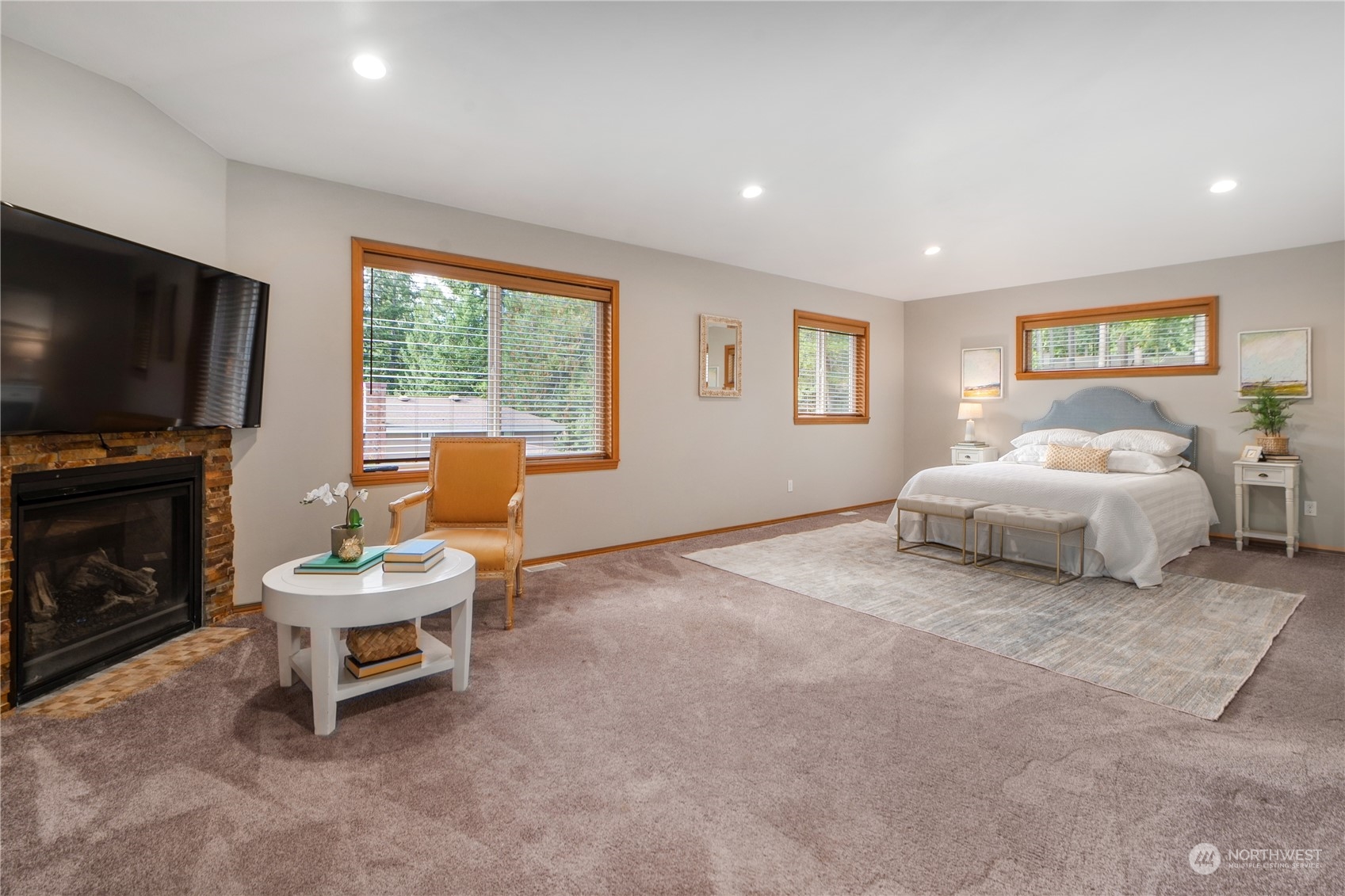 1813 Yew Street Road Bellingham, WA 98229 - Photo 12 of 32 Gallery Image 12
