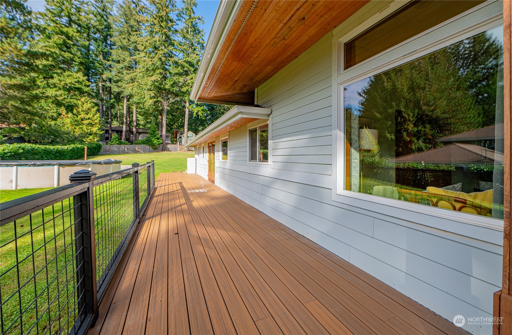 1813 Yew Street Road Bellingham, WA 98229 - Photo 26 of 32 Gallery Image 26