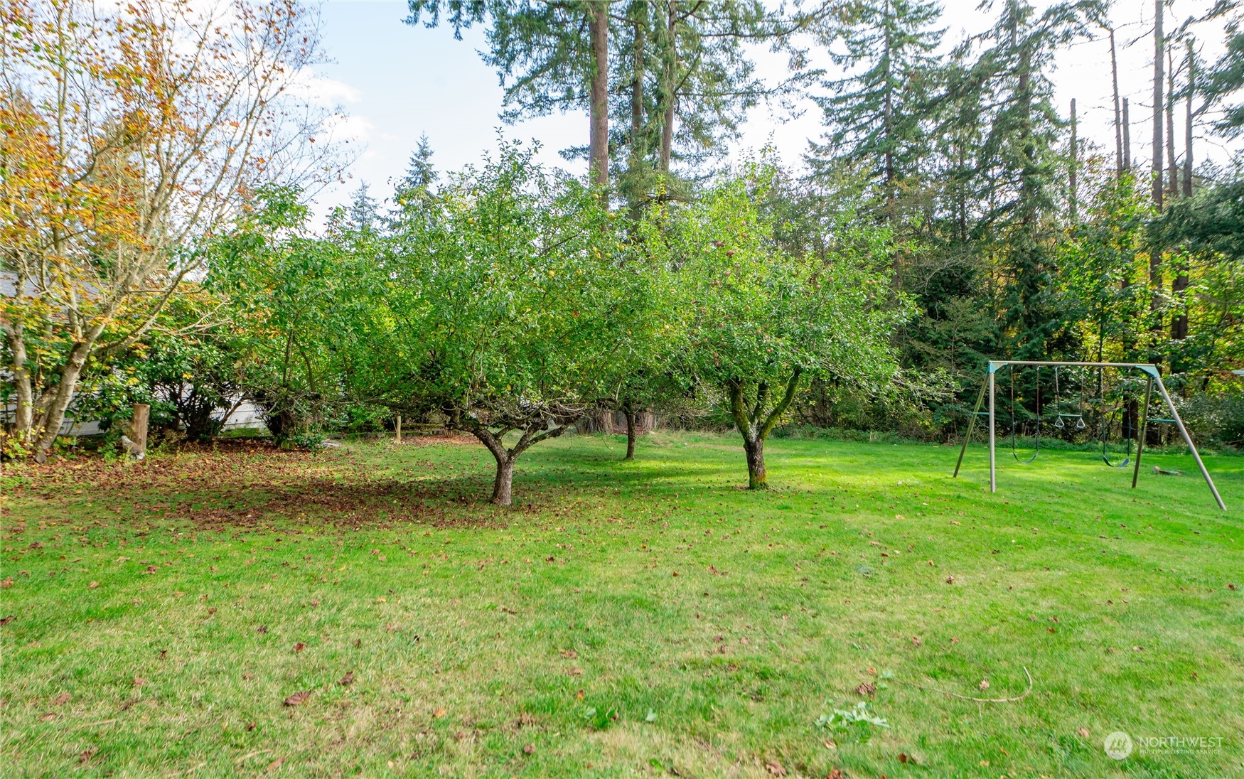 1813 Yew Street Road Bellingham, WA 98229 - Photo 31 of 32 Gallery Image 31