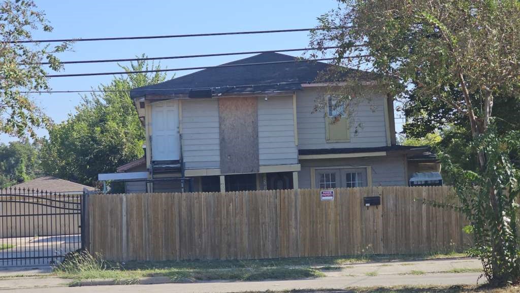 6502 West Montgomery Road Houston, TX 77091 - Photo 2 of 2