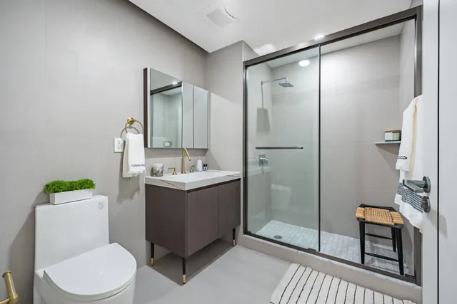 $698,000 | 11-52 44th Drive, Unit A2 | Long Island City