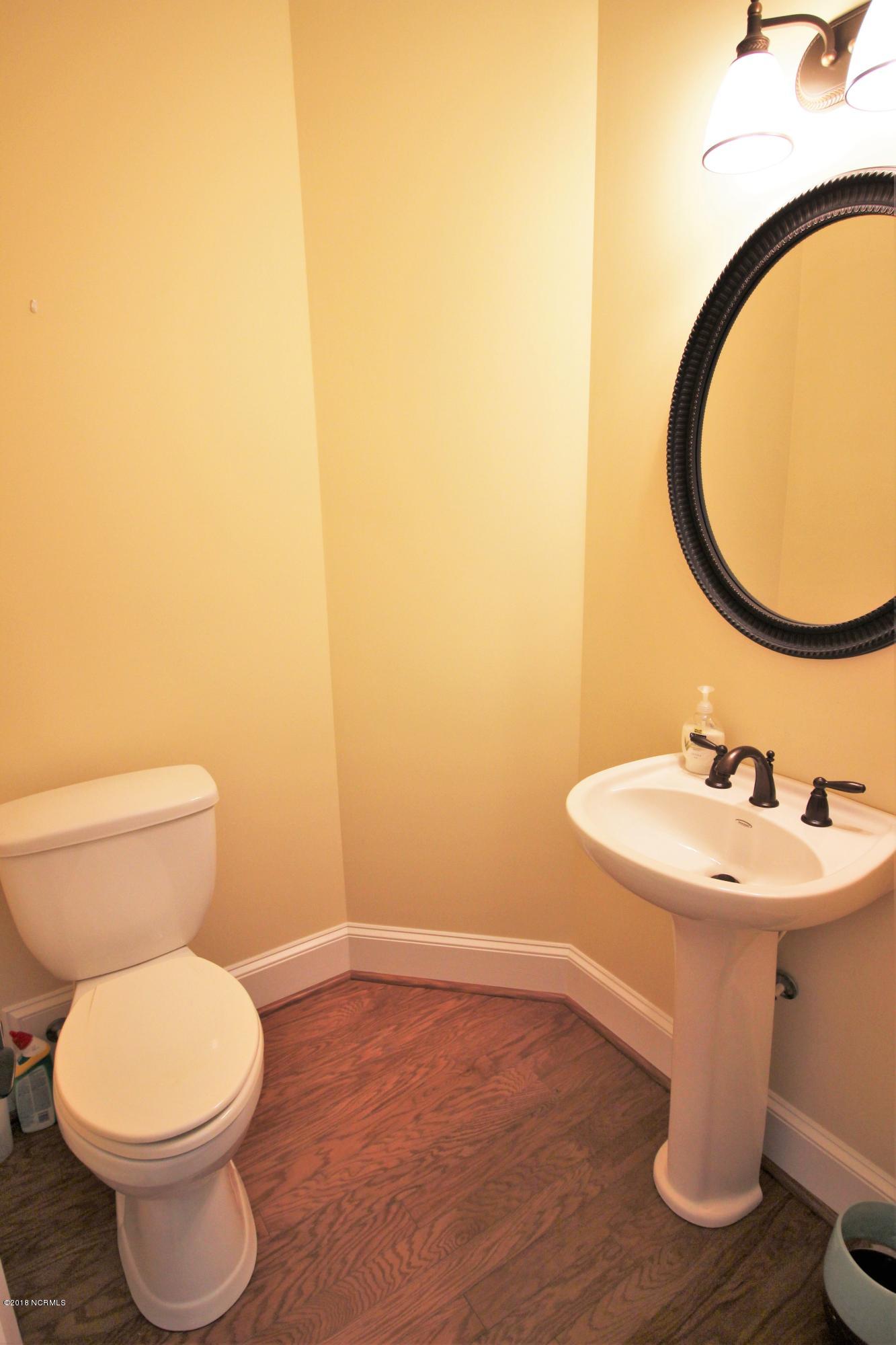 1109 East Rock Spring Road Greenville, NC 27858 - Photo 10 of 31 09 (2)
