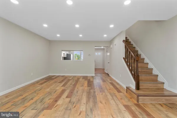 $2,300 | 1004 Dartmouth Glen Way, Baltimore, MD 21212