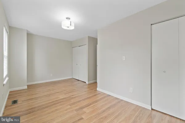 $2,300 | 1004 Dartmouth Glen Way, Baltimore, MD 21212