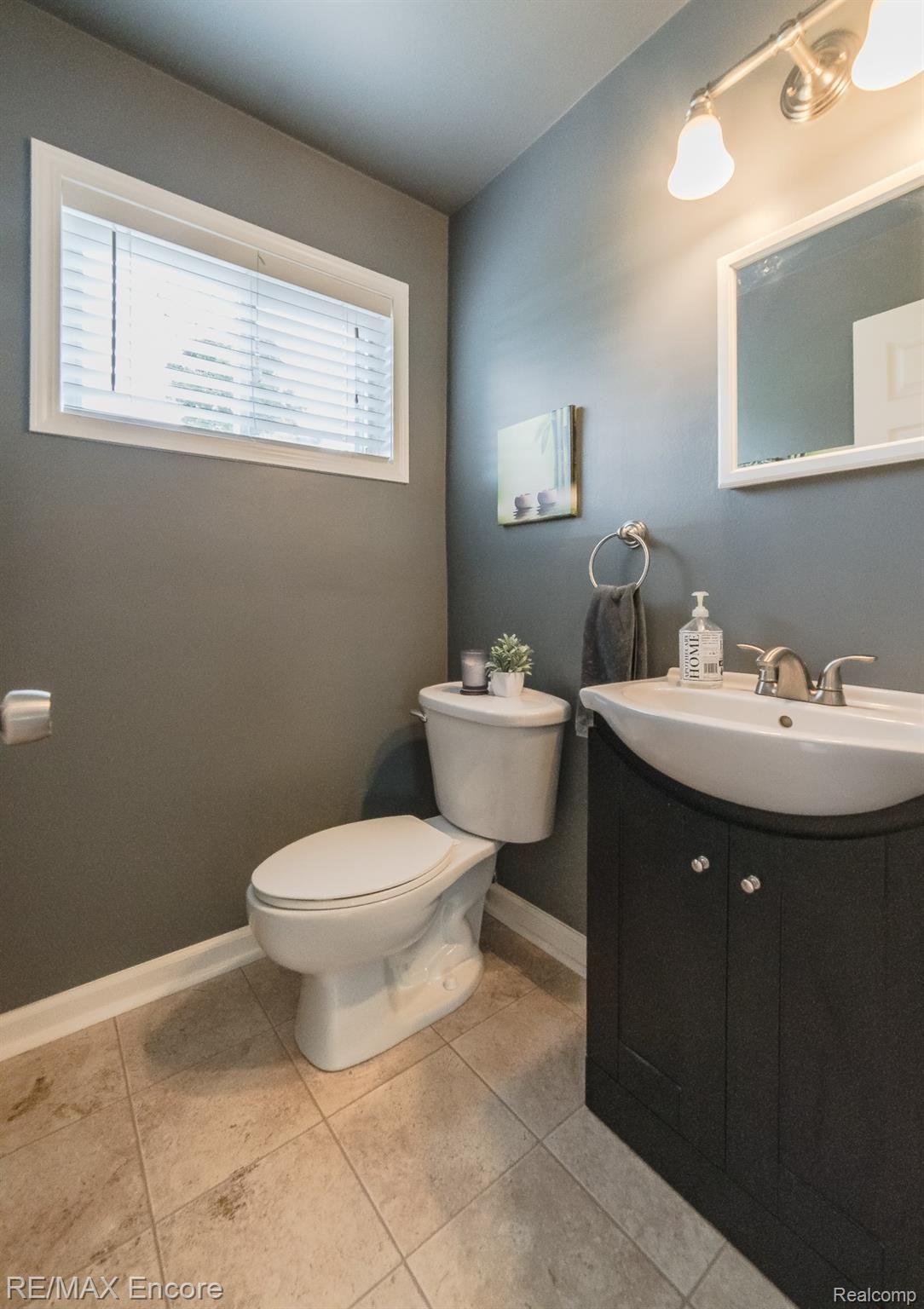 9310 Allen Road Clarkston, MI 48348 - Photo 13 of 45 Remodedl powder room (2019)