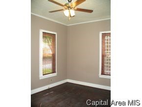 909 Henrietta Street Springfield, IL 62704 - Photo 7 of 12 Gallery Image 7