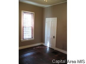 909 Henrietta Street Springfield, IL 62704 - Photo 8 of 12 Gallery Image 8