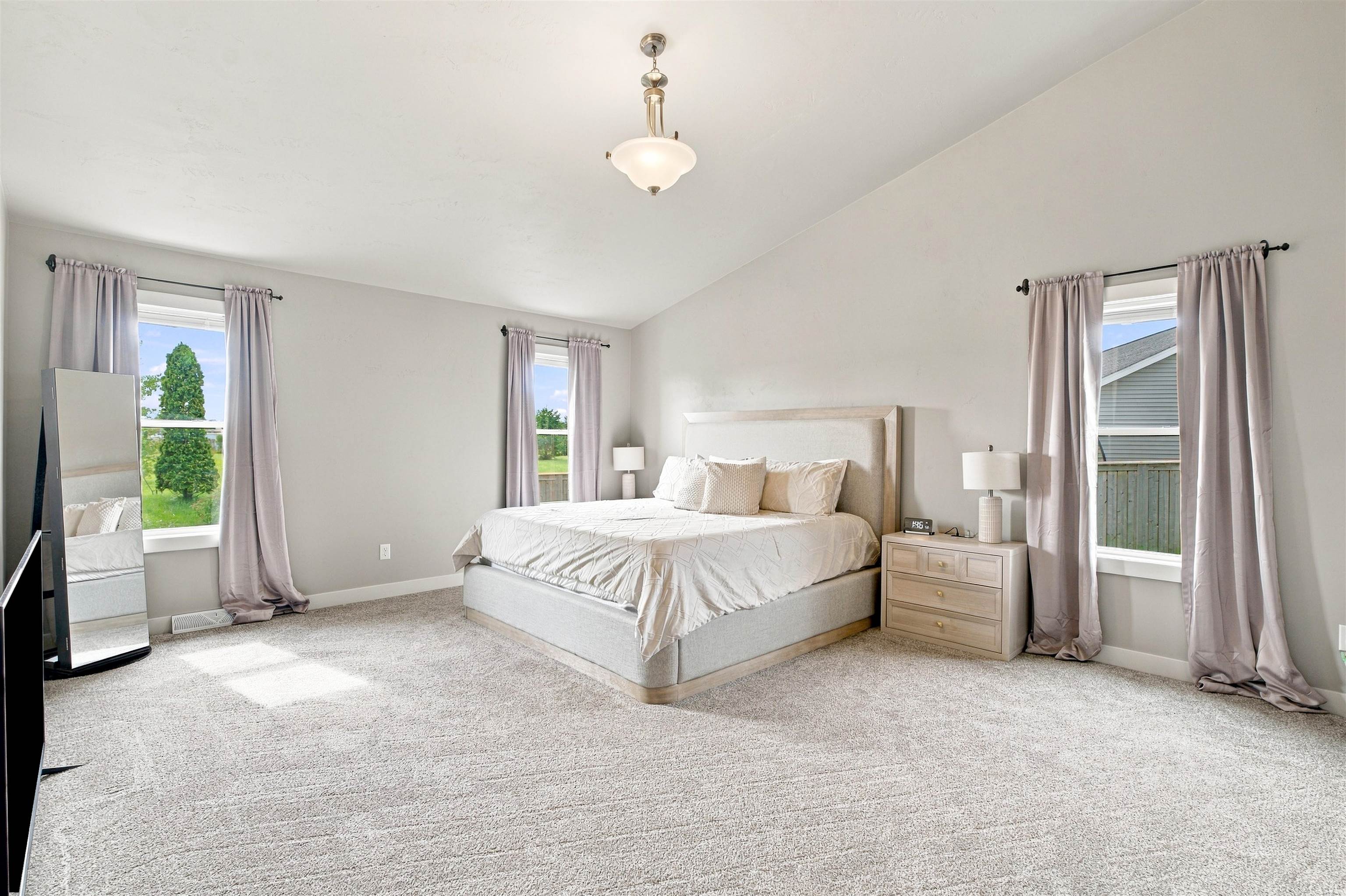 3455 East Rubyred Drive Appleton, WI 54913 - Photo 17 of 36 Gallery Image 17