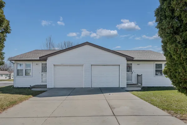 $390,000 | 1160-62 North Ohio Street, Aurora, IL 60505