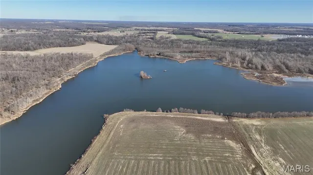 $297,500 | 0 Deer Run Road, Pinckneyville, IL 62274