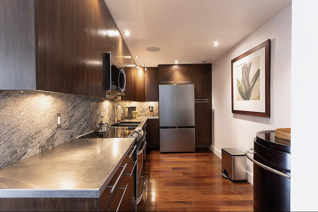 2851 South Ocean Boulevard, Unit 6C Boca Raton, FL 33432 - Photo 6 of 43 Kitchen