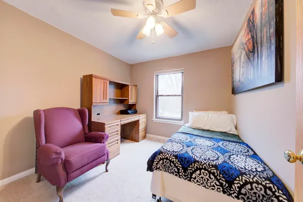 $174,500 | 2824 Roundtree Boulevard, Ypsilanti, MI 48197