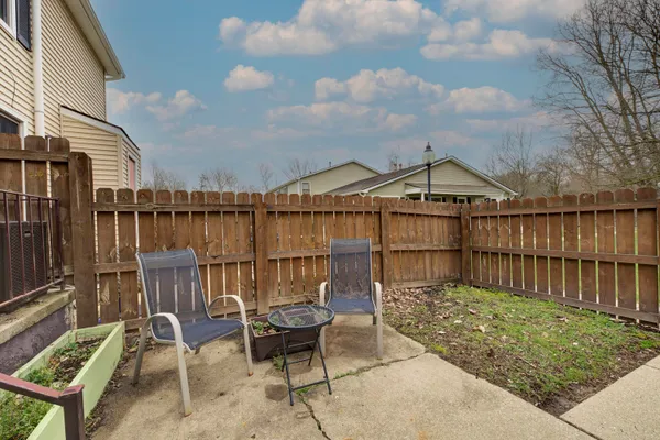 $174,500 | 2824 Roundtree Boulevard, Ypsilanti, MI 48197