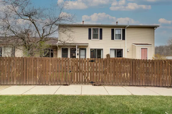 $174,500 | 2824 Roundtree Boulevard, Ypsilanti, MI 48197