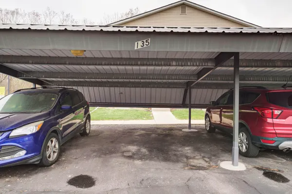 $174,500 | 2824 Roundtree Boulevard, Ypsilanti, MI 48197