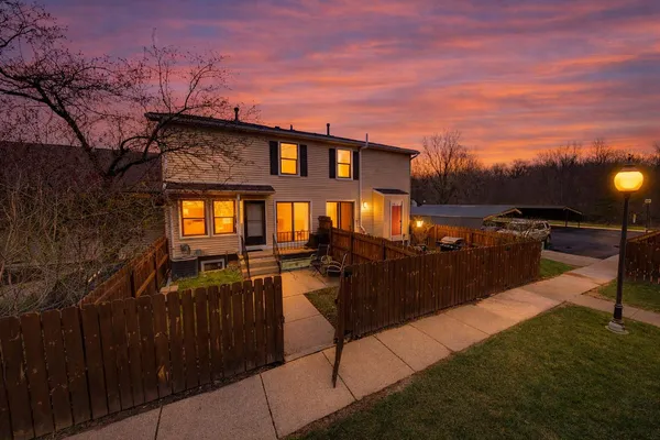 $174,500 | 2824 Roundtree Boulevard, Ypsilanti, MI 48197