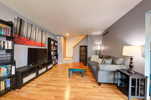 $174,500 | 2824 Roundtree Boulevard, Ypsilanti, MI 48197