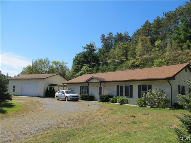 647 Friendship Road Lehighton, PA 18235 - Photo 2 of 15 Gallery Image 2
