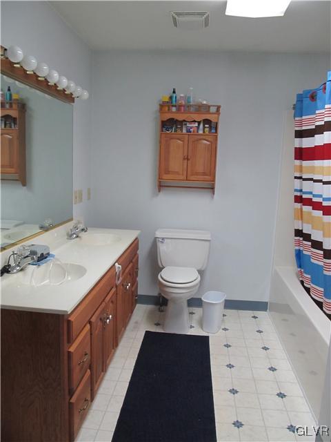 647 Friendship Road Lehighton, PA 18235 - Photo 10 of 15 Gallery Image 10