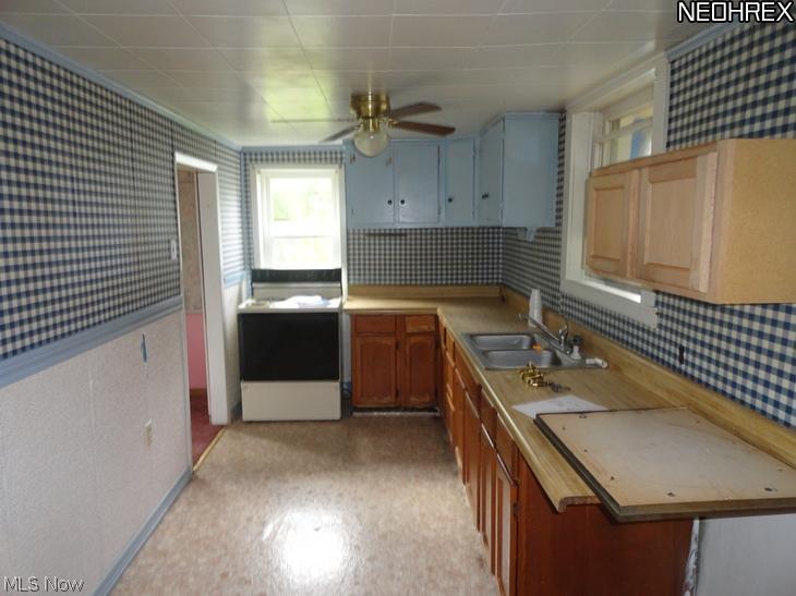 375 Flora Road Leavittsburg, OH 44430 - Photo 5 of 12 Gallery Image 5
