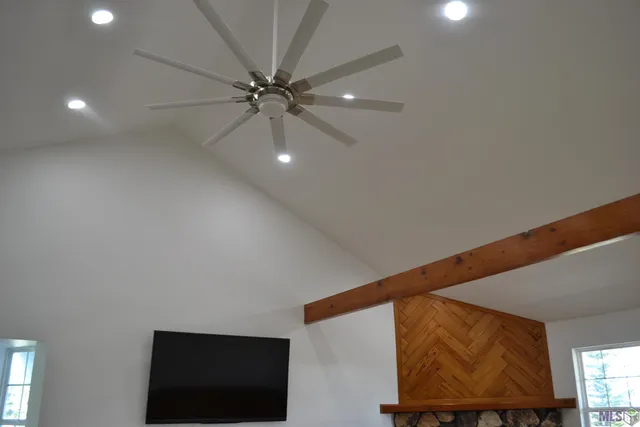 $490,000 | 145 Elm Lane, Grand Isle, LA 70358