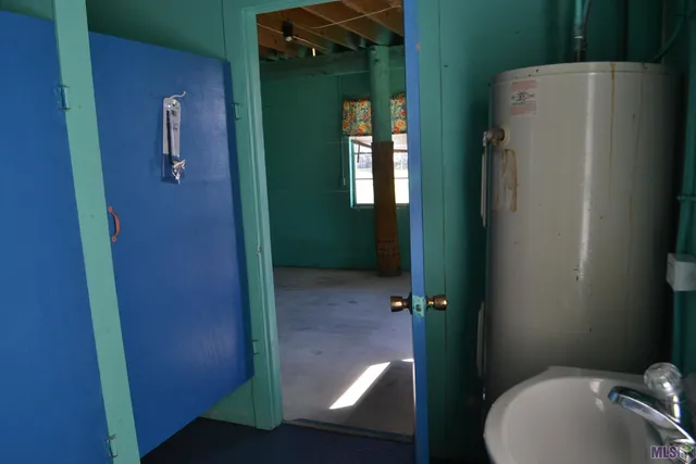 $490,000 | 145 Elm Lane, Grand Isle, LA 70358