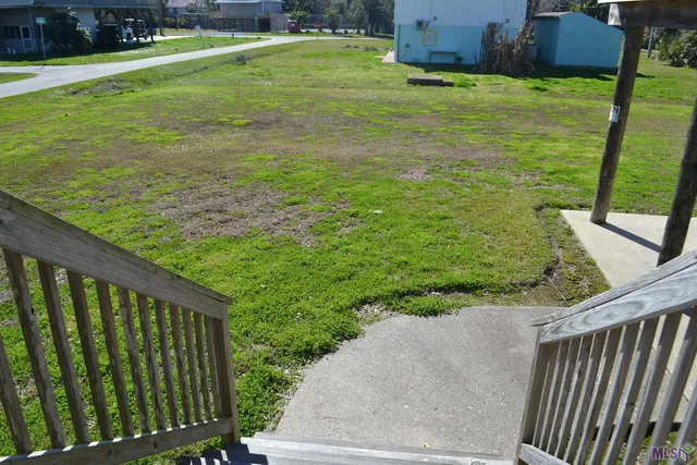 $490,000 | 145 Elm Lane, Grand Isle, LA 70358