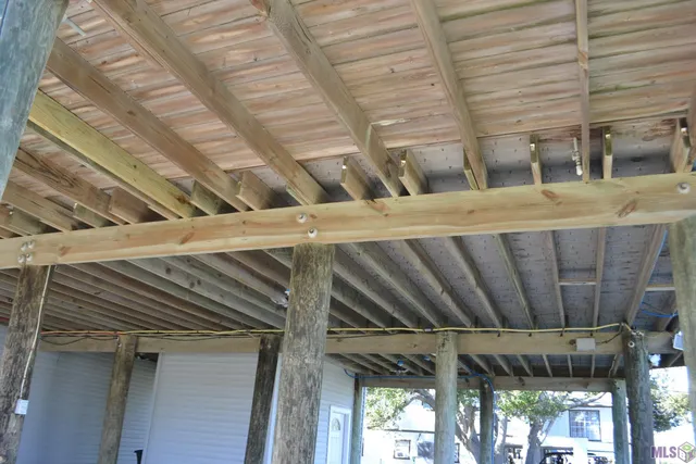 $490,000 | 145 Elm Lane, Grand Isle, LA 70358