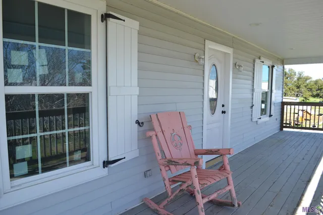 $490,000 | 145 Elm Lane, Grand Isle, LA 70358