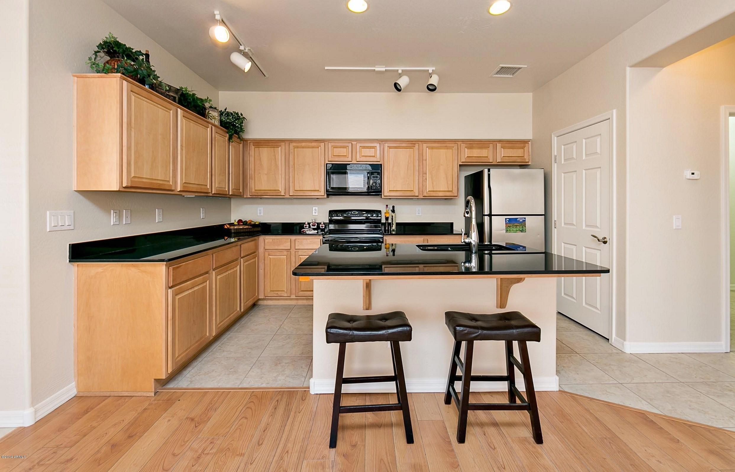 7250 Woolsey Ranch Road Prescott Valley, AZ 86314 - Photo 5 of 33 Granite Kitchen