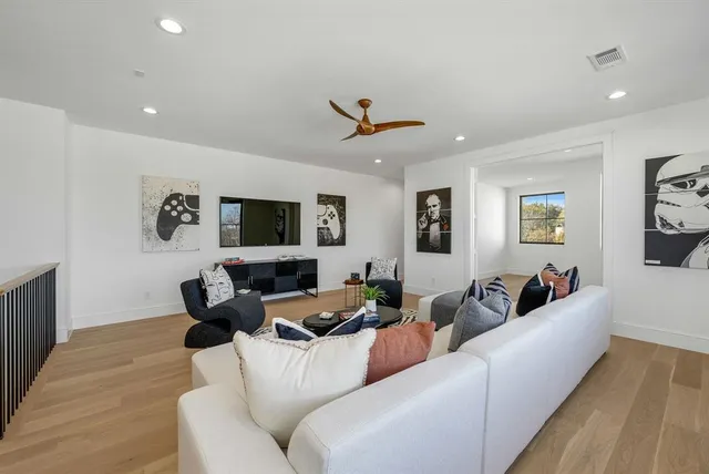 $3,000,000 | 7004 Irongate Lane, Dallas, TX 75214